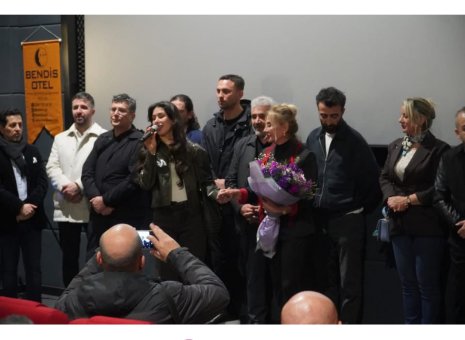 Çatlı Fi̇lm Galası